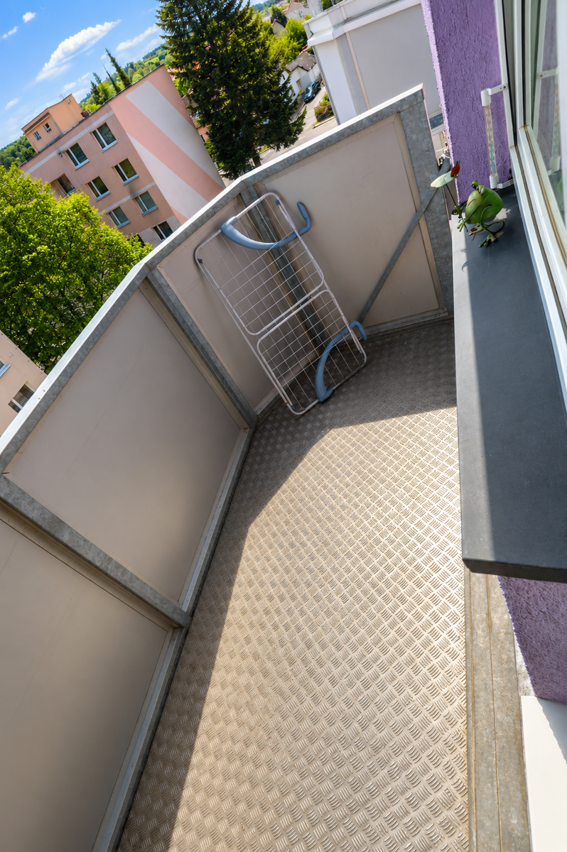 Pronájem nově zrekonstruovaného bytu 1+1, 33 m² s lodžií, ul. Barvířská, Třešť