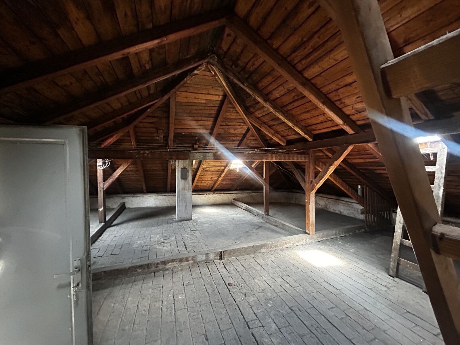 Prodej bytu 1+kk, 35 m² se sklepem, Krnov