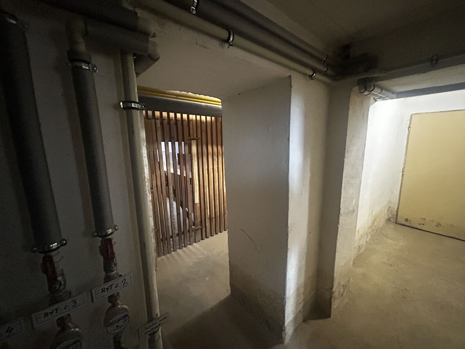Prodej bytu 1+kk, 35 m² se sklepem, Krnov
